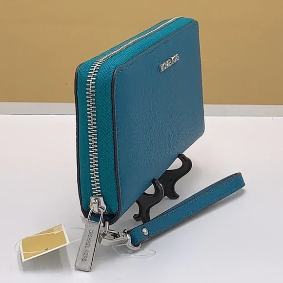 NWT MICHAEL KORS LARGE CONTINENTAL WRISTLET LAGOON COLOR - Picture 12 of 15